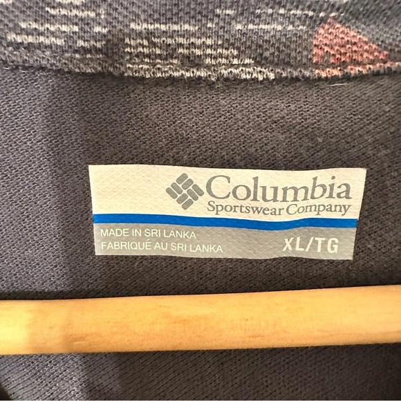 Columbia Men's Leaf Pattern Shirt - Red and Gray - Picture 3 of 3